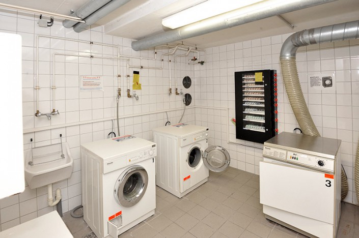 Studentenwohnungen Hamburg Farmsen Eingang Waschküche